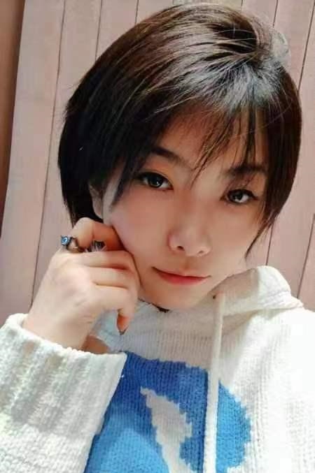 性价比美少女