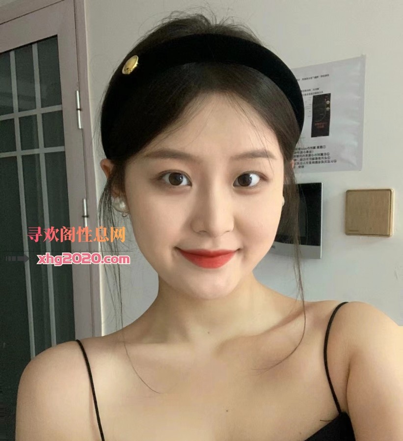 逼紧的小嫩妹