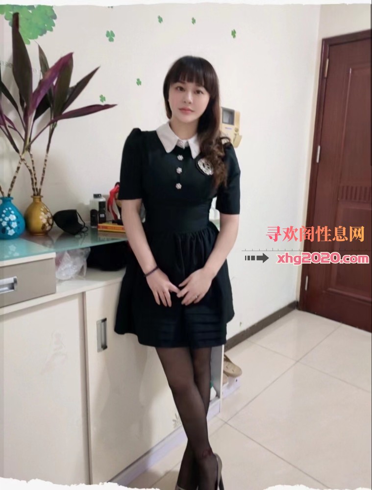 大奶骚妹