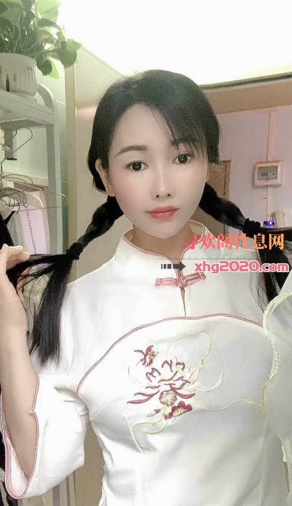 福田萝莉装美女