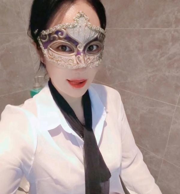 初体验新疆美女