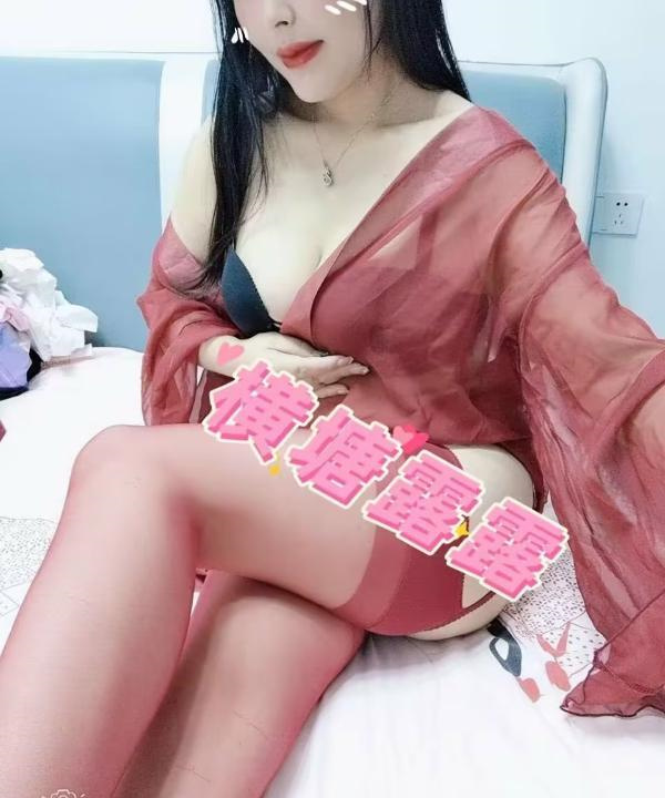 丰满大胸