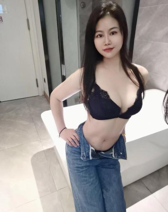 横岗卡戴珊娜兰