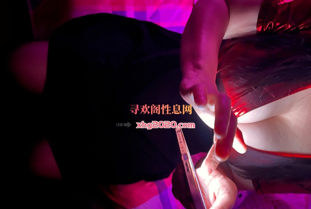 江南西少妇妃妃