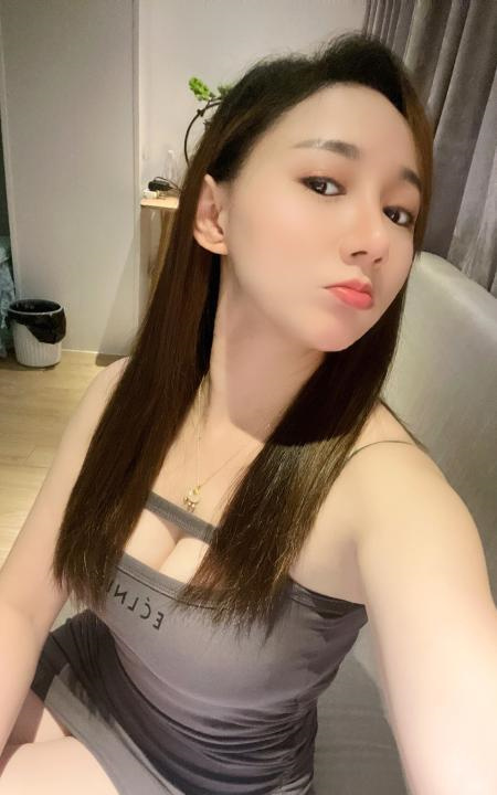 颜值服务型雨涵