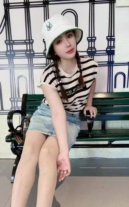 风骚豹纹女郎