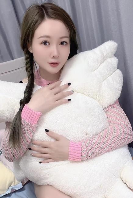 美妇杨箕泡芙