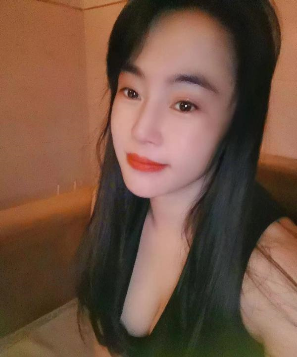 龙华珊珊老师