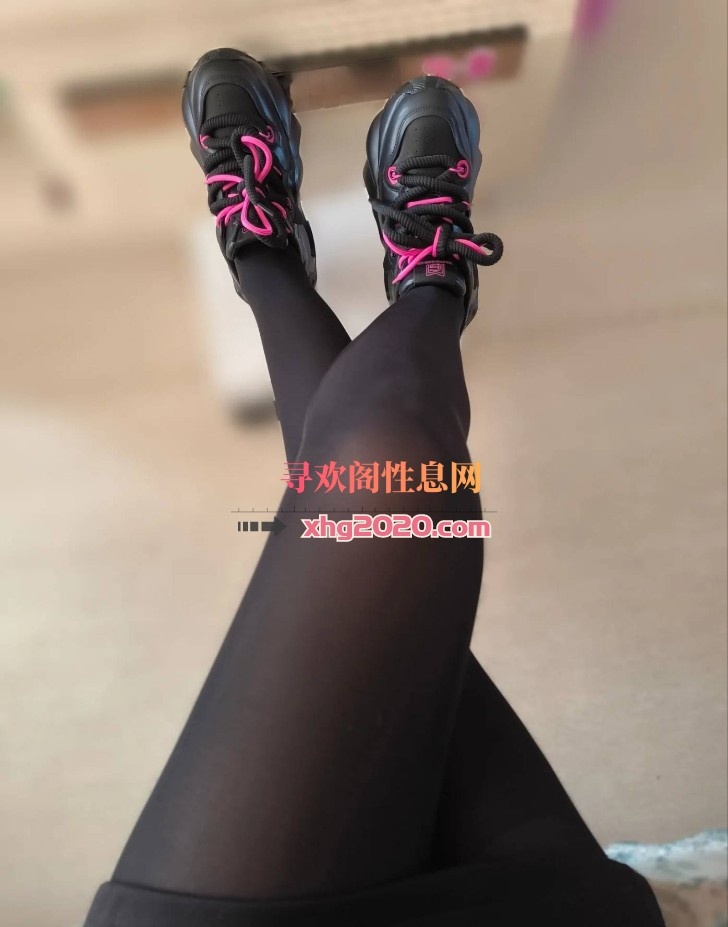 服务型泄火少妇朵儿