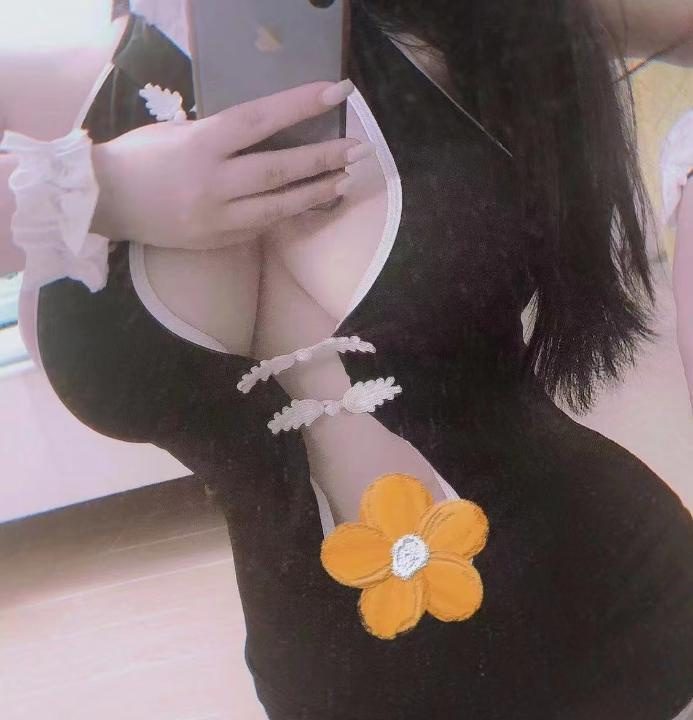 龙华乳神李子