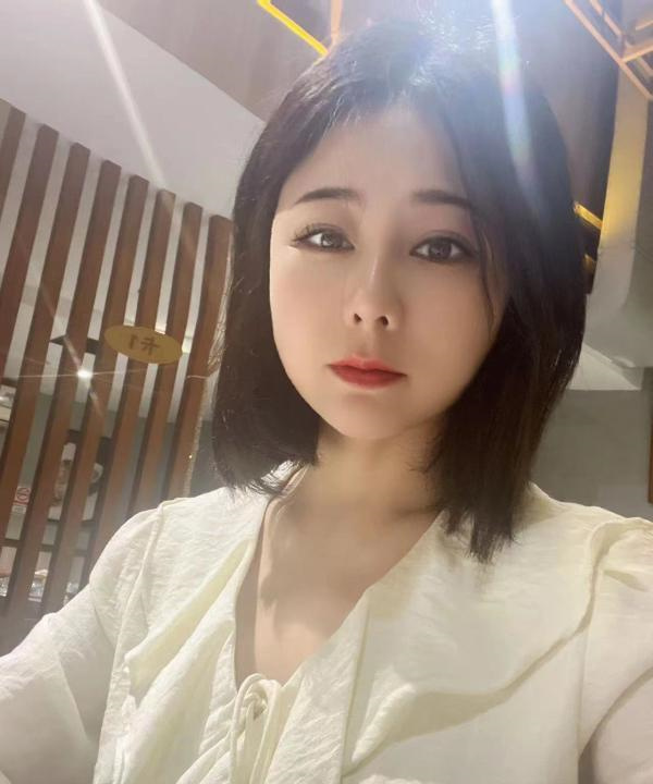 天河晓雯