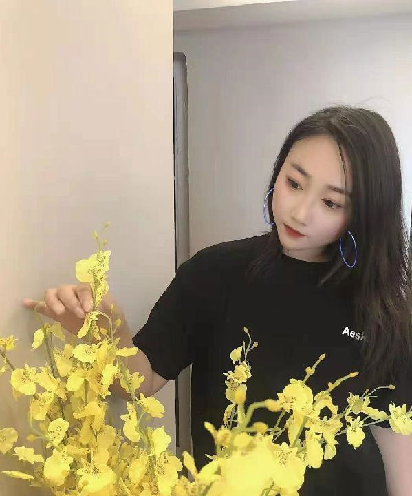 南山邻家妹珊珊