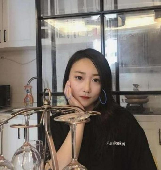 南山邻家妹珊珊