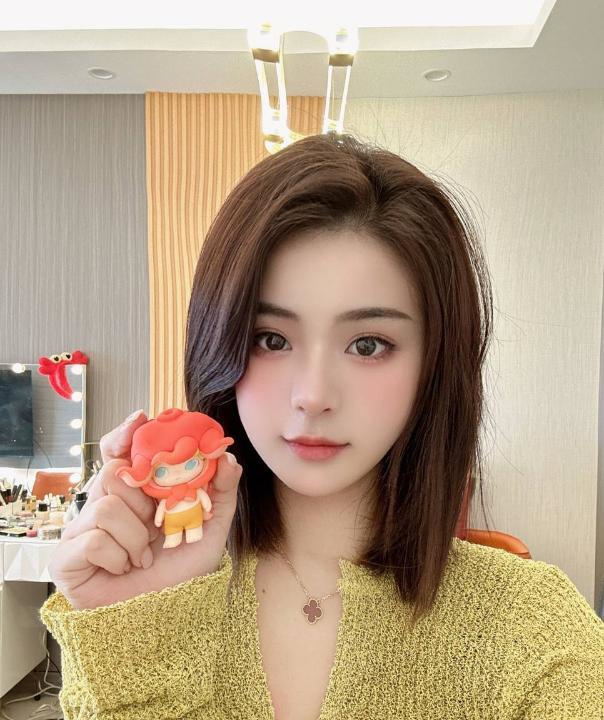 佛系颜值女友服务