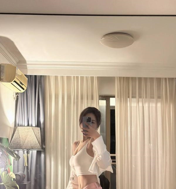 佛系颜值女友服务