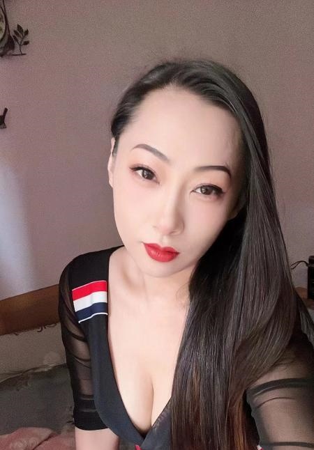 塘沽轻熟大奶少妇