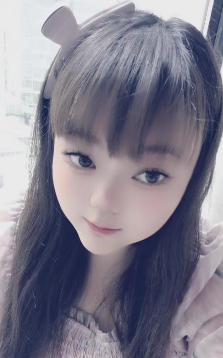 童颜美妆小婷婷