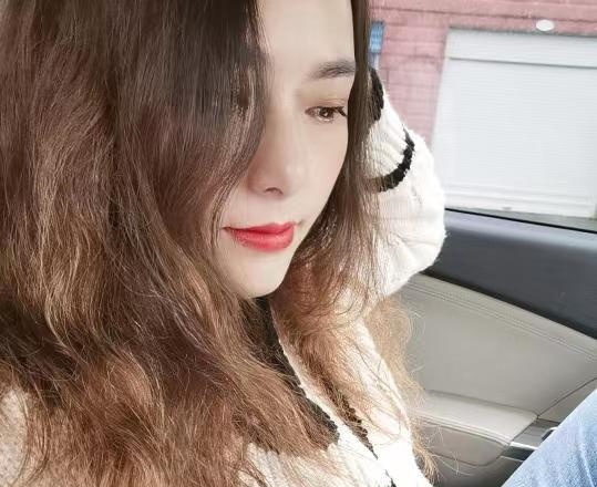 钟楼紧致少妇