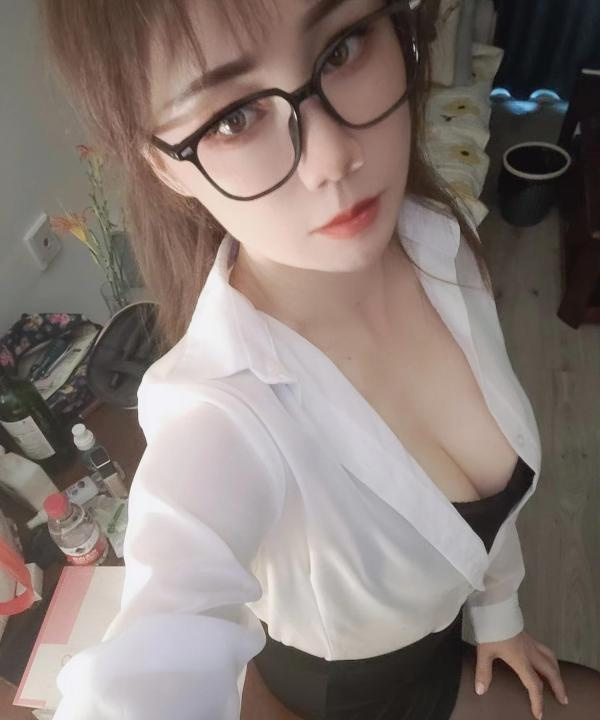 能微SM道具的骚妹