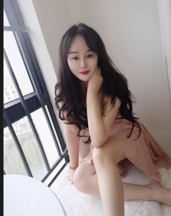 布吉水妹小蝴蝶