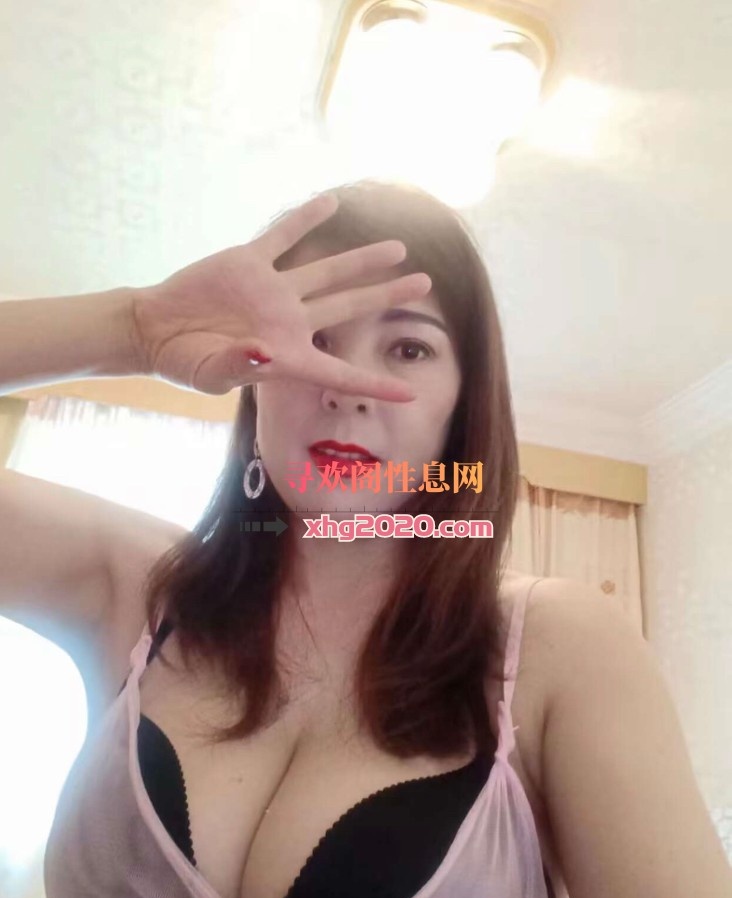 大奶少妇