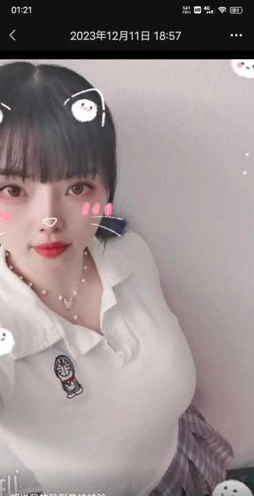无敌水妹还会夹棒