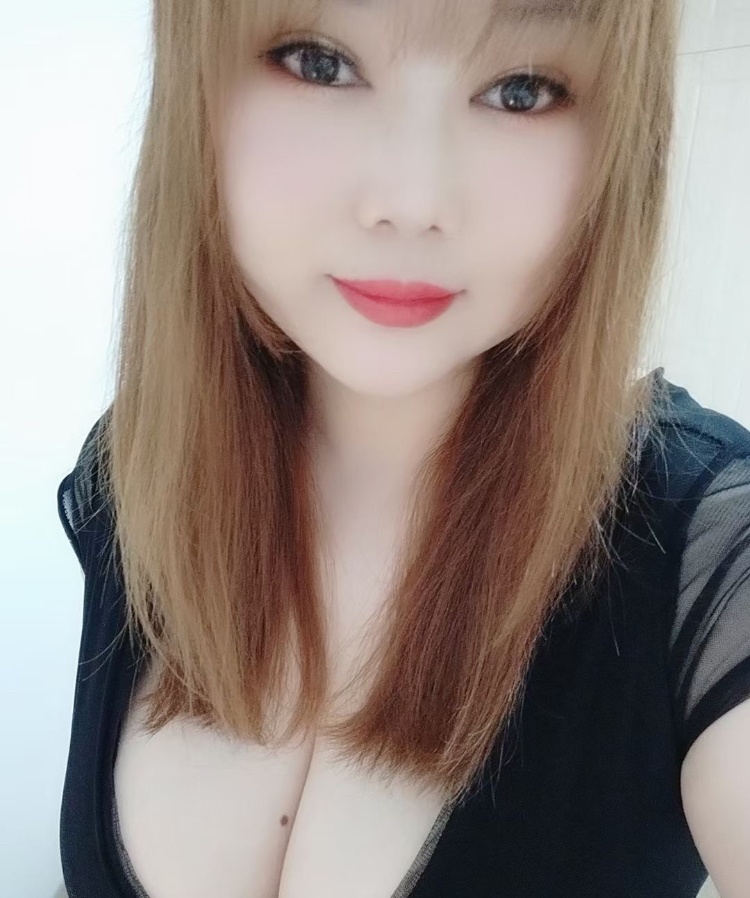静安大胸少妇