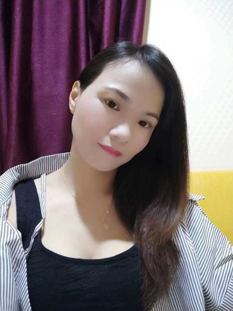 白沙江海两边上班的小少妇