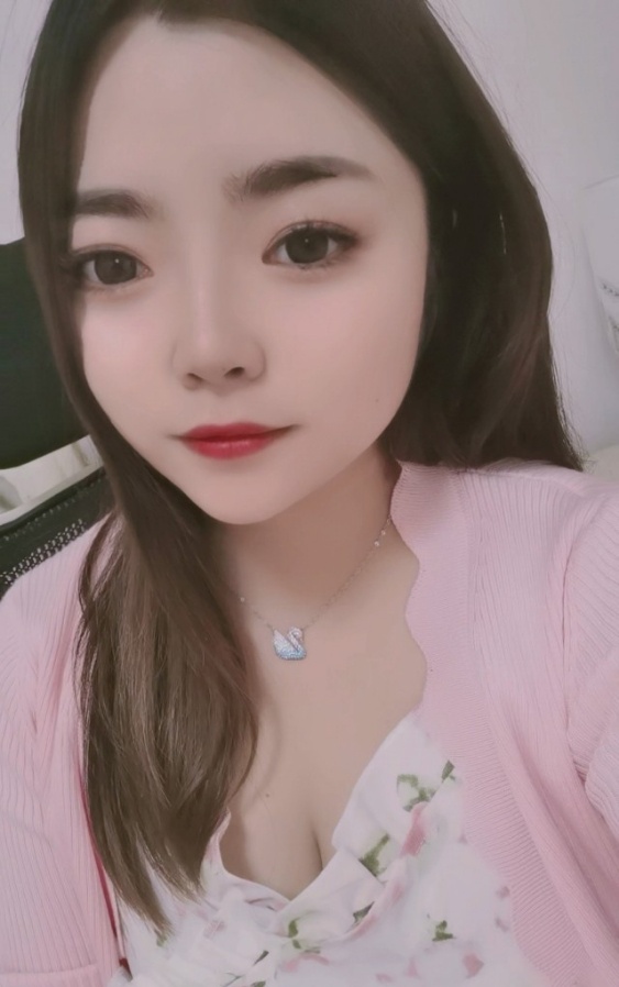 武汉大胸妹子蛮好的