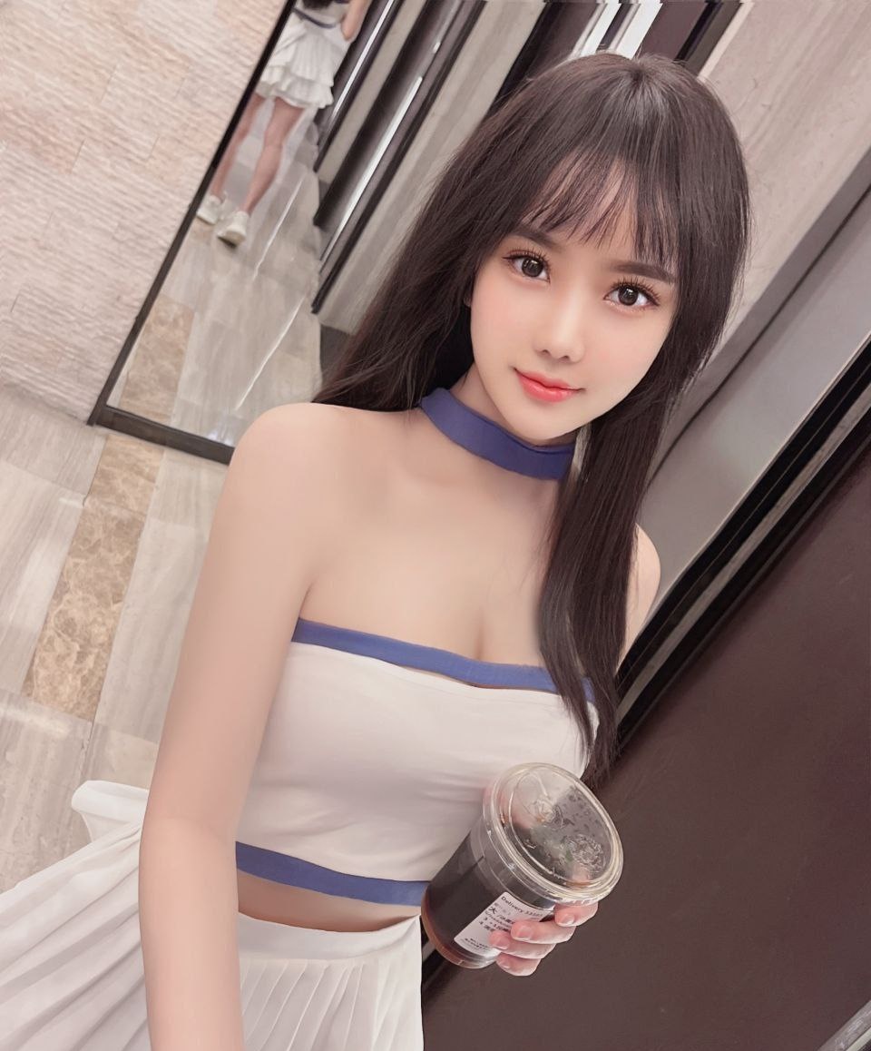 南京白皙巨乳