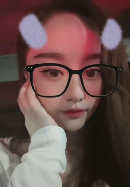 龙华清湖美女老师