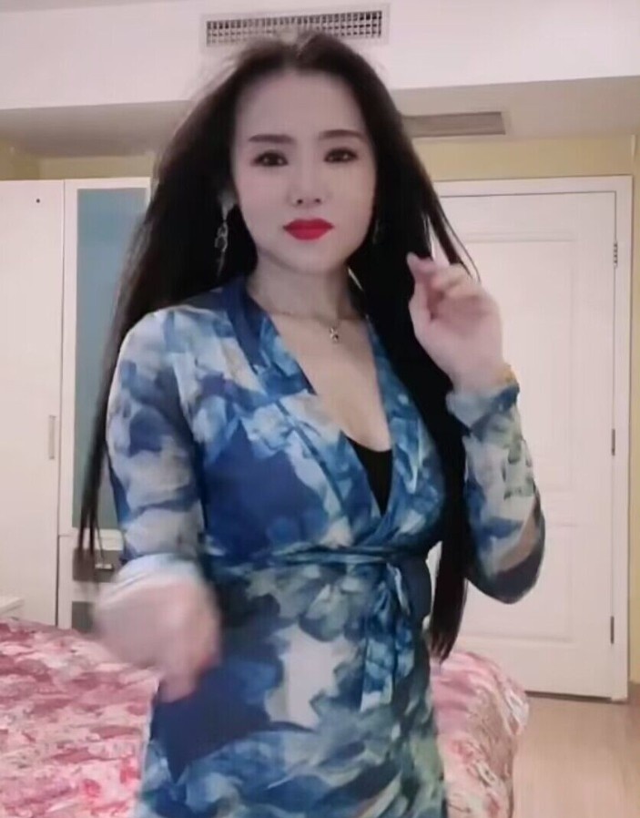 马房山妹子