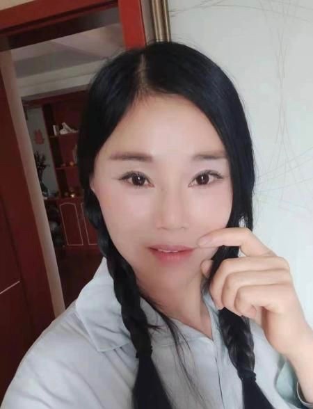 大奶骚货