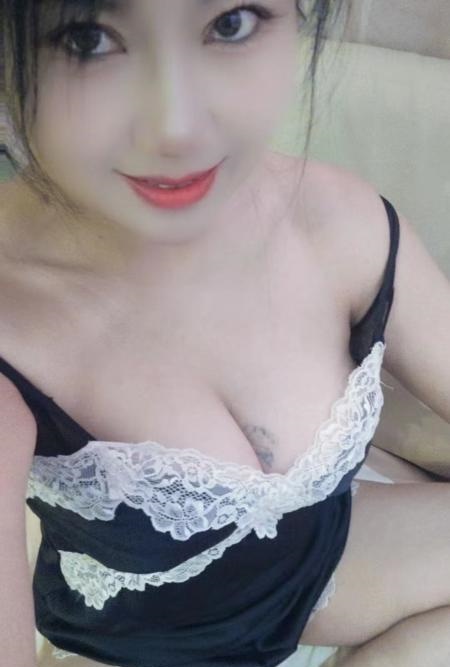 巨乳肥臀燕子