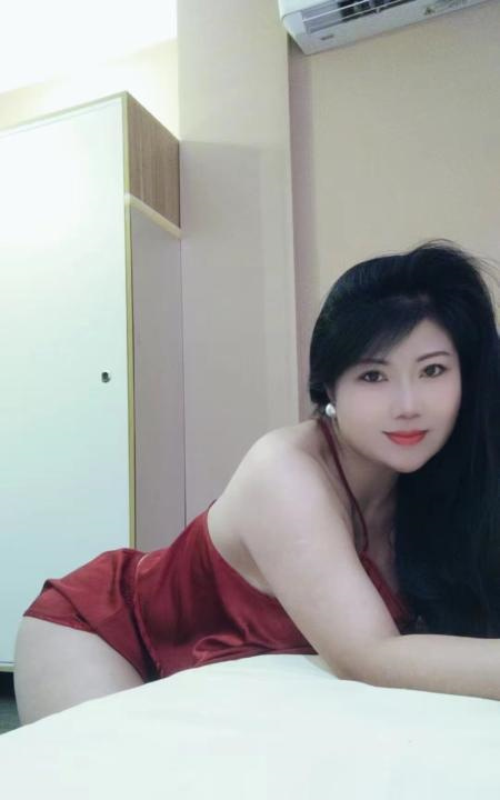 巨乳肥臀燕子