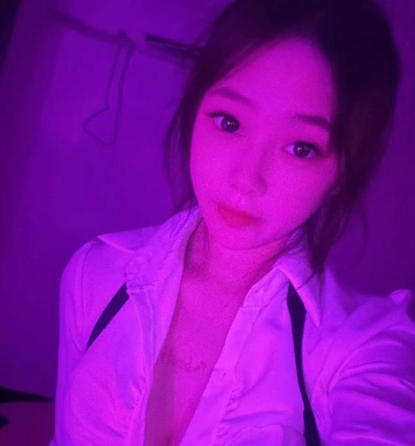 闵行年轻的小仙女