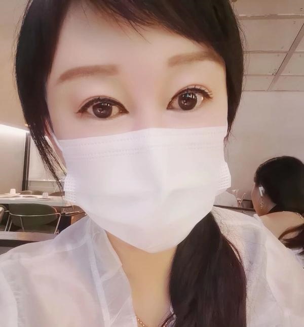 越秀巨乳玉美人