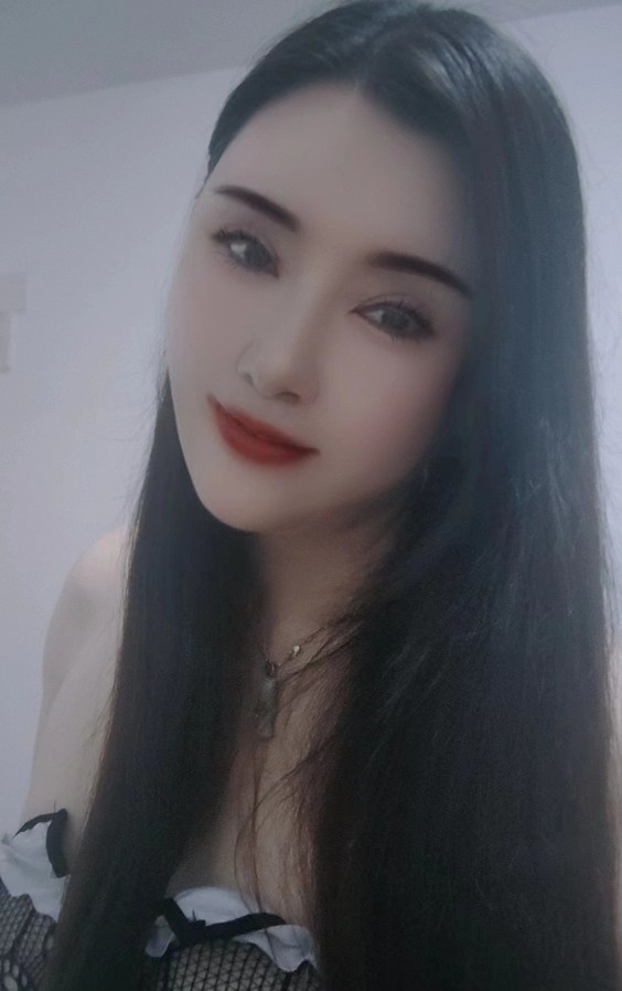 满族胭脂人妻