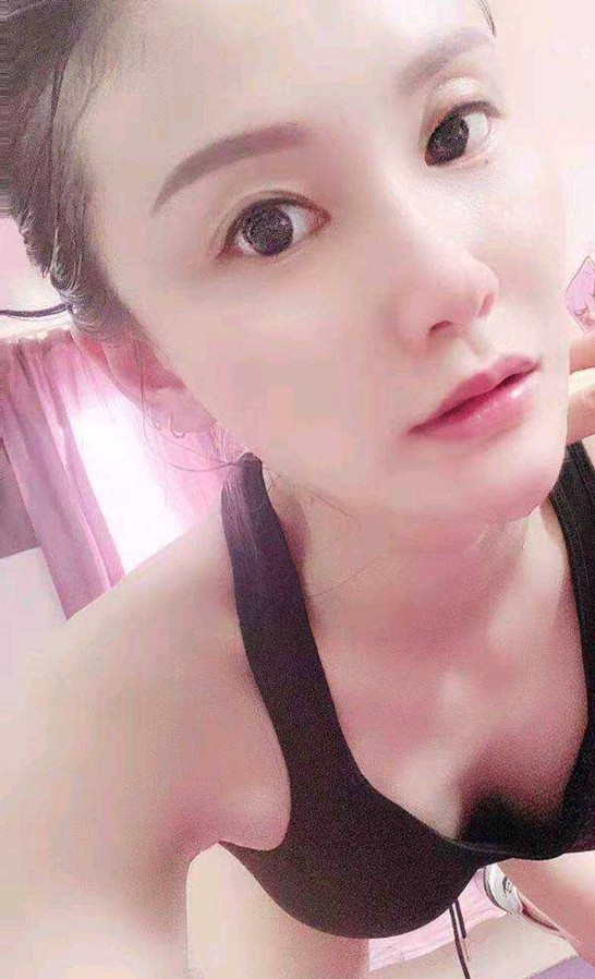 长腿姐姐