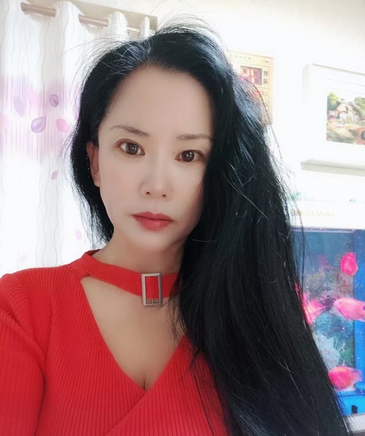 淄博极长头发骚妇
