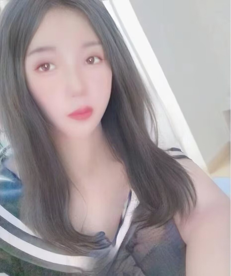 E罩杯妹子