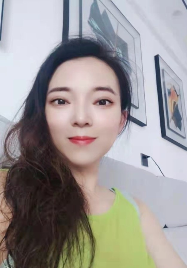 瑜伽美少妇