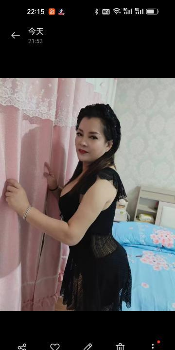 大胸咪咪