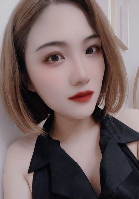 天心短发服务妹子