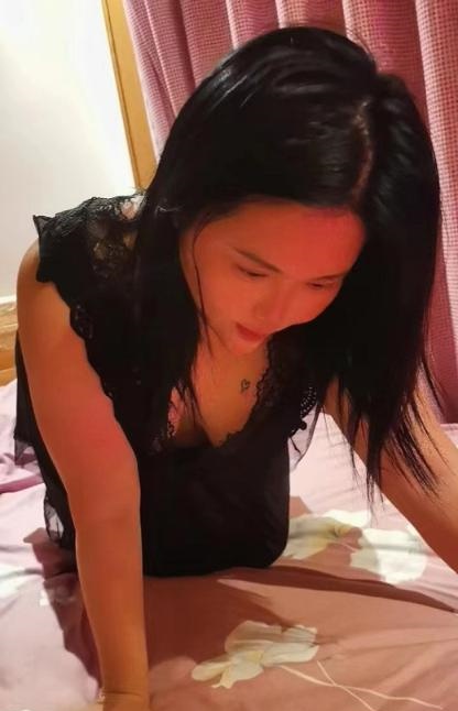 宝山丰乳肥臀熟女