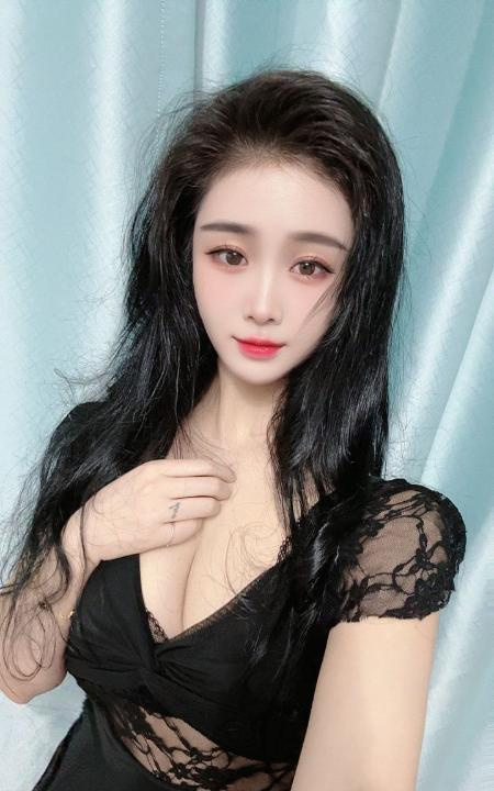 女友感十足嫩妹