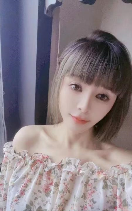 天街小少妇