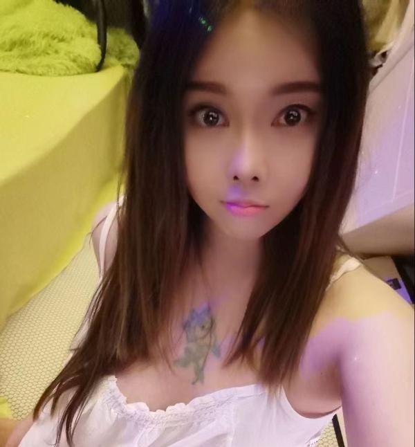 石岩性感小萝莉