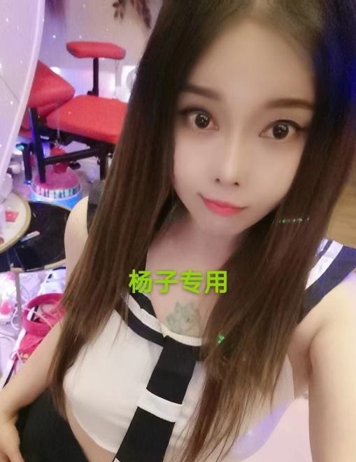 石岩性感小萝莉