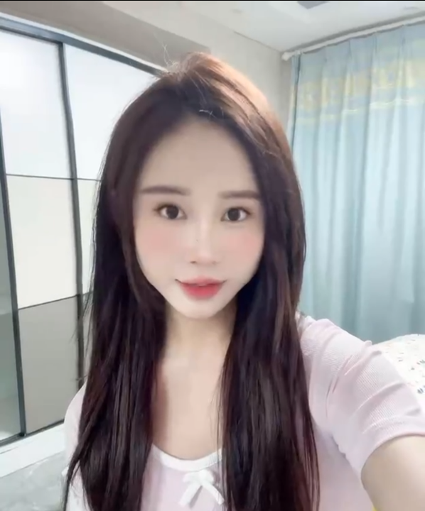 馒头逼小结巴